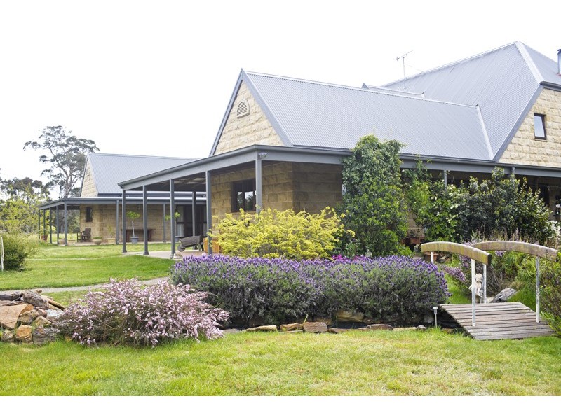 35 Hawkshill Road, Canyonleigh NSW 2577