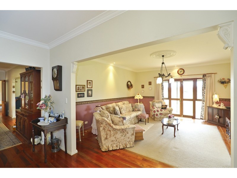 35 Hawkshill Road, Canyonleigh NSW 2577