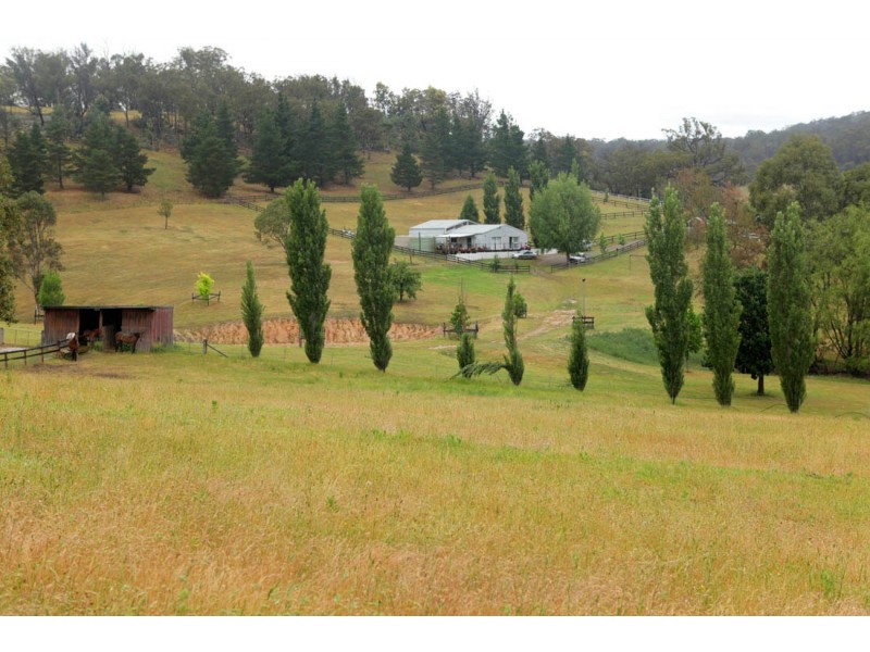 300 Hawkshill Road, Canyonleigh NSW 2577