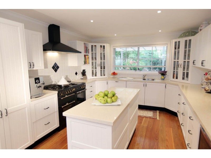 300 Hawkshill Road, Canyonleigh NSW 2577