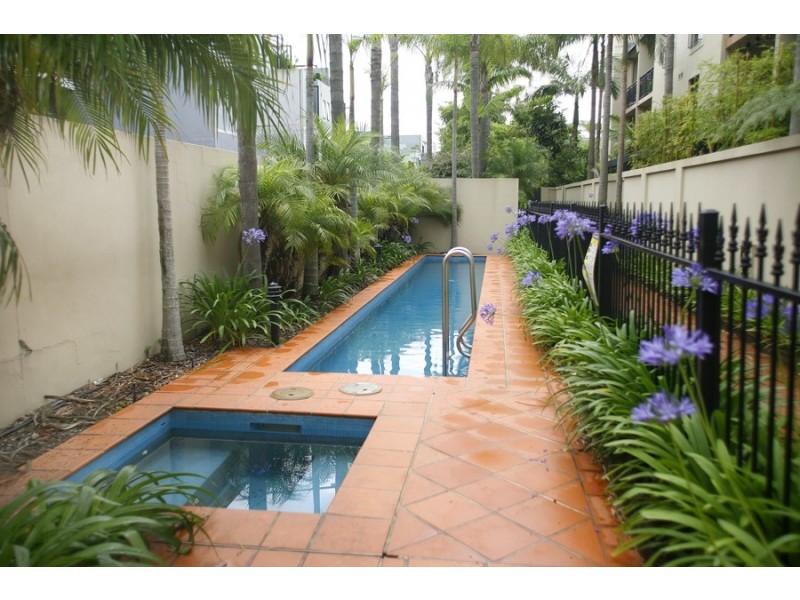 8/240 Lawrence Street, Alexandria NSW 2015