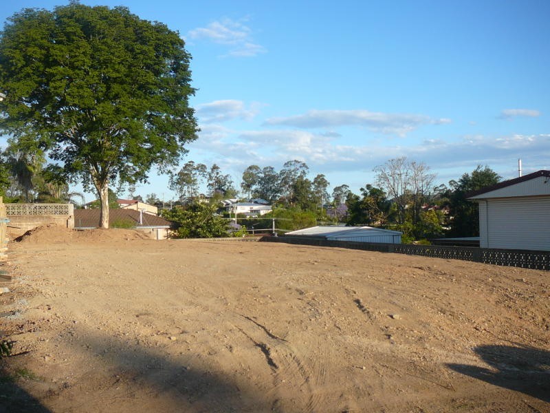 17 Penambul cres, Ferny Hills QLD 4055