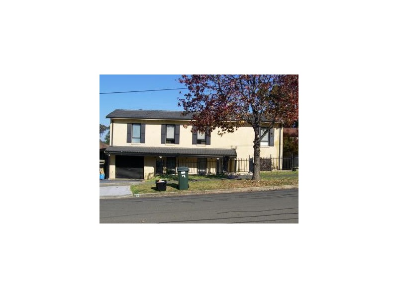 12 Araluen Avenue, Moorebank NSW 2170