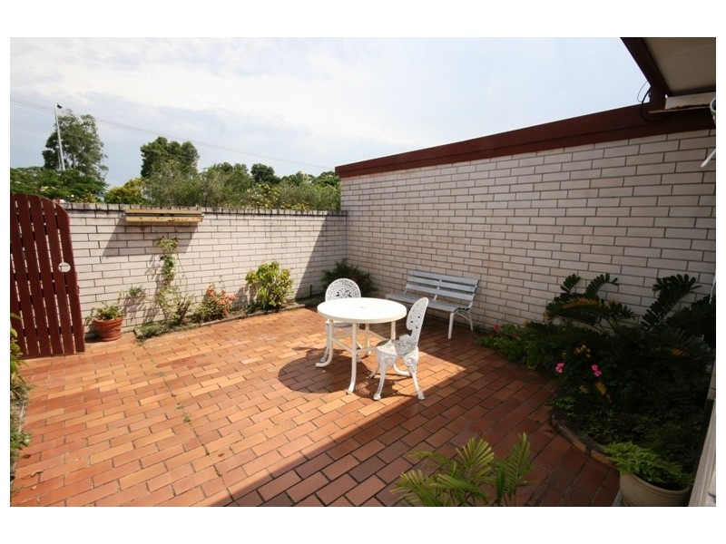 Broadbeach Waters QLD 4218