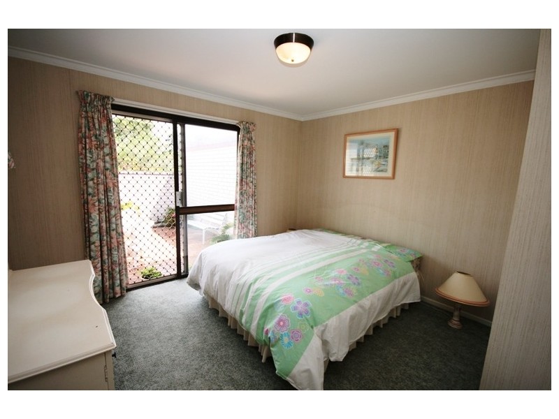 Broadbeach Waters QLD 4218