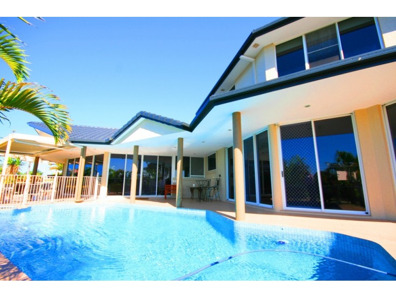 Broadbeach Waters QLD 4218