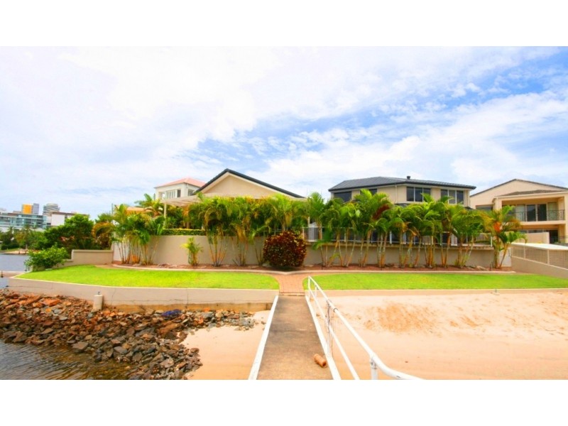 Broadbeach Waters QLD 4218