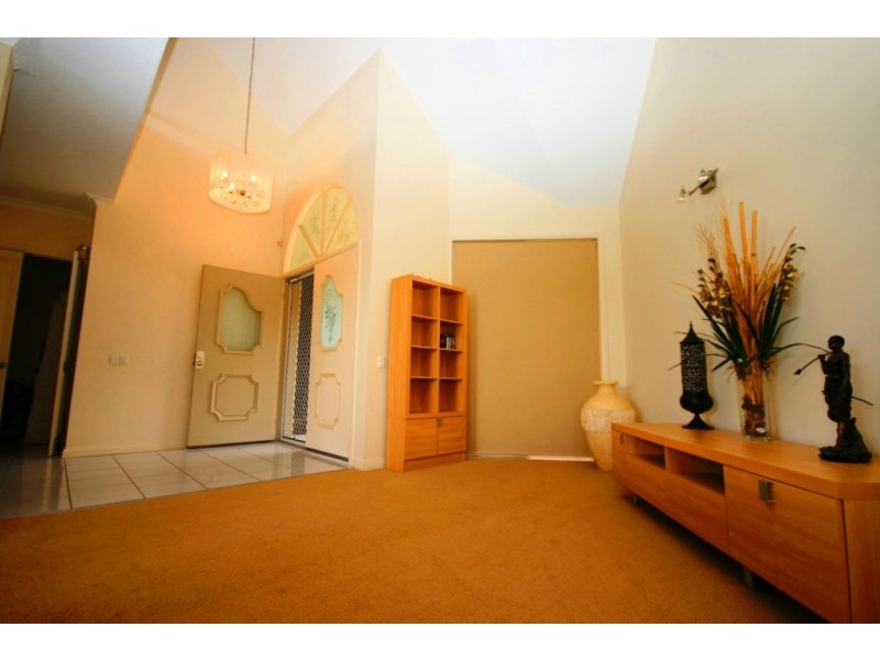 Broadbeach Waters QLD 4218