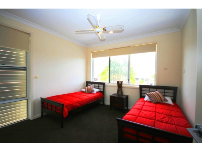 Broadbeach Waters QLD 4218