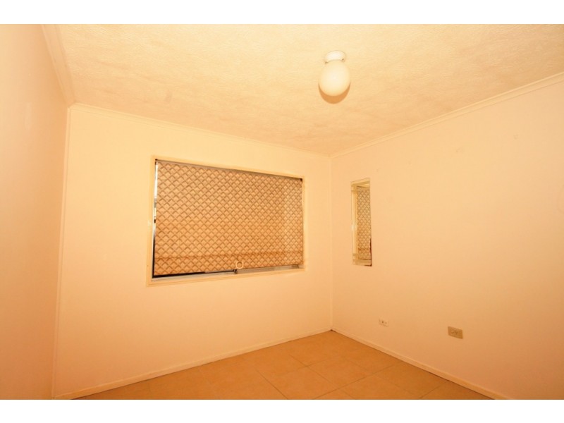 Broadbeach Waters QLD 4218