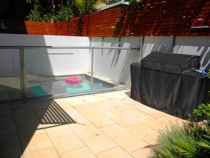 Mermaid Beach QLD 4218