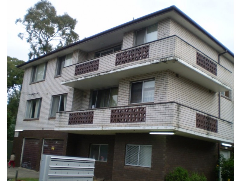 4/48-50 Hampden Road, Lakemba NSW 2195