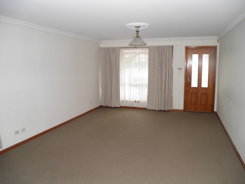 2/65 Valerie Ave, Baulkham Hills NSW 2153