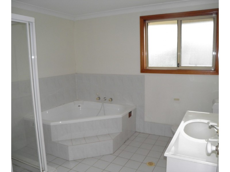 2/65 Valerie Ave, Baulkham Hills NSW 2153