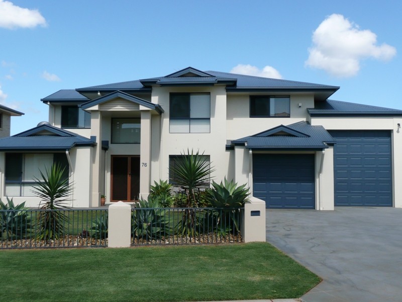 76 Penzance Drive, Redland Bay QLD 4165