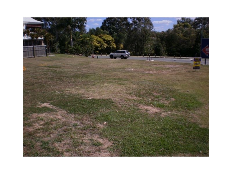 2 Valencia Springs Drive, Redland Bay QLD 4165