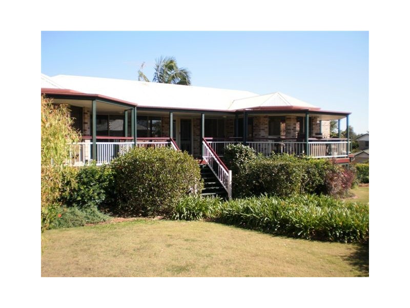 1 Bartlett Terrace, Redland Bay QLD 4165