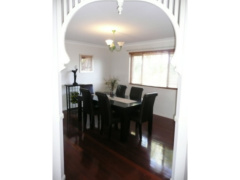 1 Bartlett Terrace, Redland Bay QLD 4165