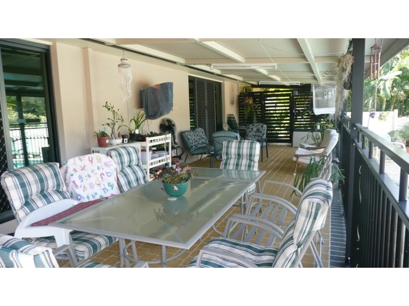 13 Cassim Place, Redland Bay QLD 4165