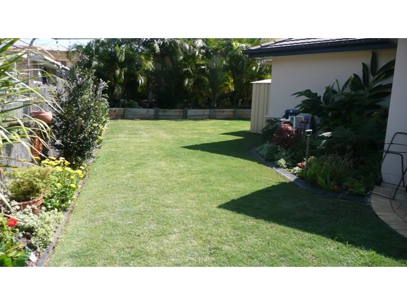 13 Cassim Place, Redland Bay QLD 4165
