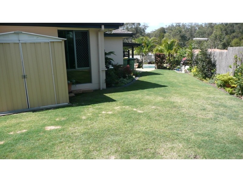 13 Cassim Place, Redland Bay QLD 4165