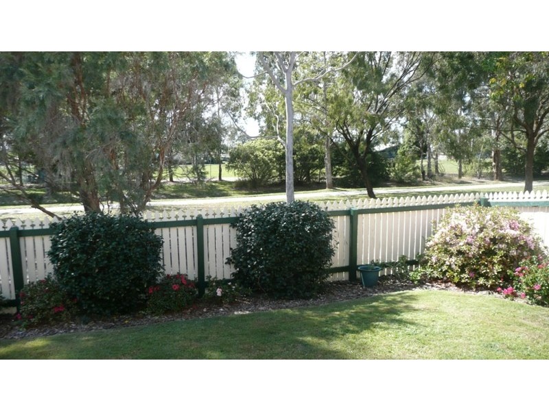 27 Alexander Avenue, Victoria Point QLD 4165