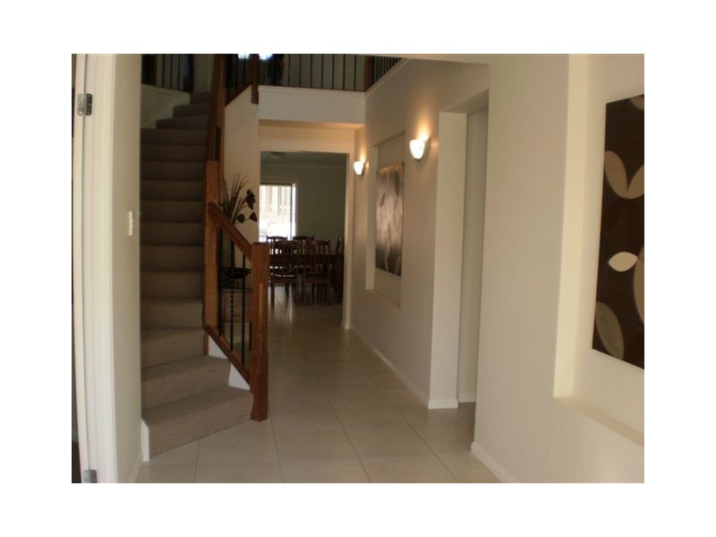 24 Lyndhurst Place, Thornlands QLD 4164