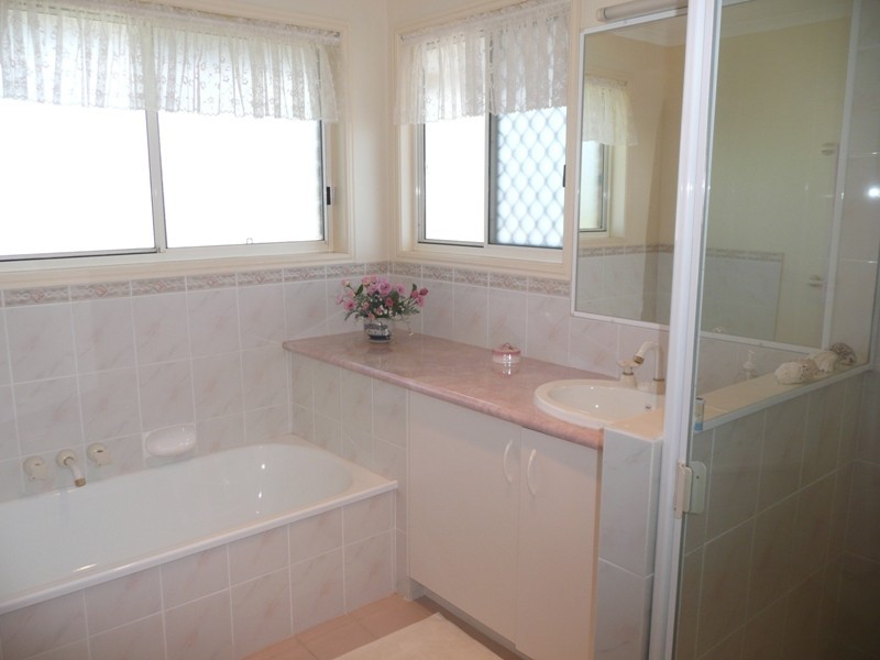 4 Judy Close, Victoria Point QLD 4165