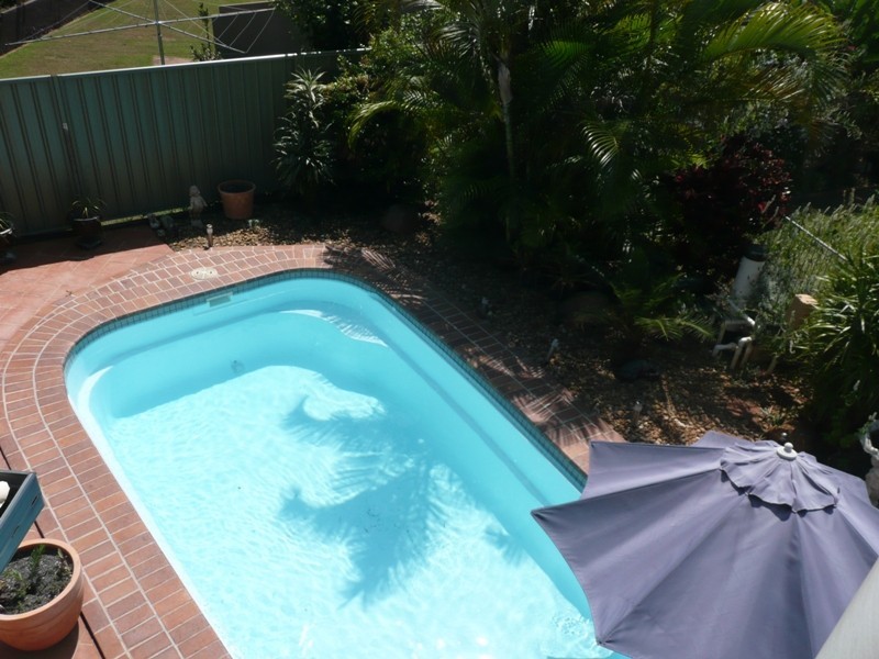 2 Yarran Street, Victoria Point QLD 4165