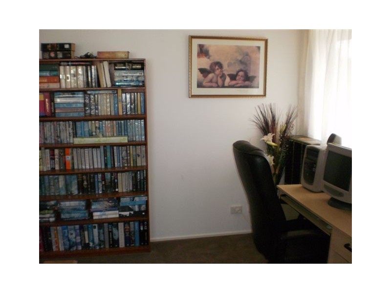 54 Azure Avenue, Redland Bay QLD 4165