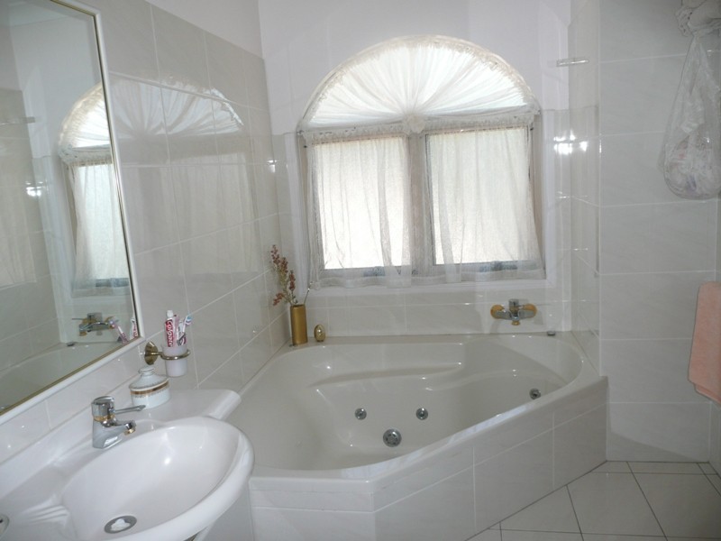 1 Toondah Court, Victoria Point QLD 4165