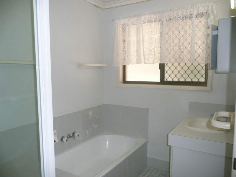 74 Link Road, Victoria Point QLD 4165