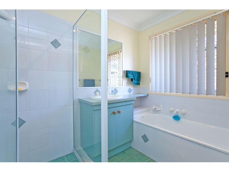 8 Anthony Street, Victoria Point QLD 4165