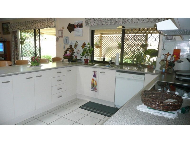 17 Cove Court, Victoria Point QLD 4165