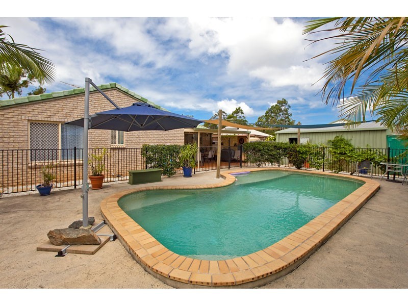 10 Balsa Court, Victoria Point QLD 4165