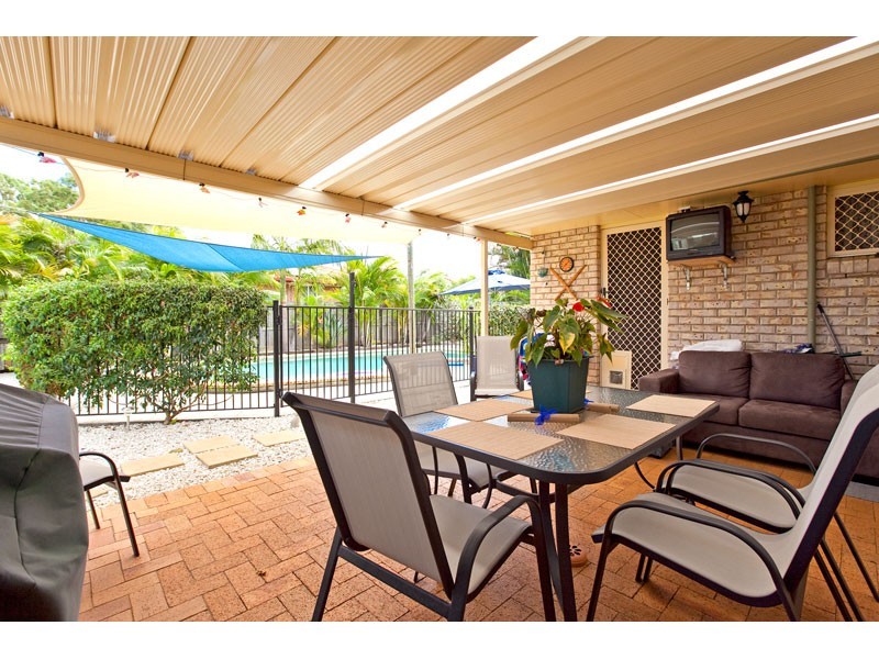 10 Balsa Court, Victoria Point QLD 4165