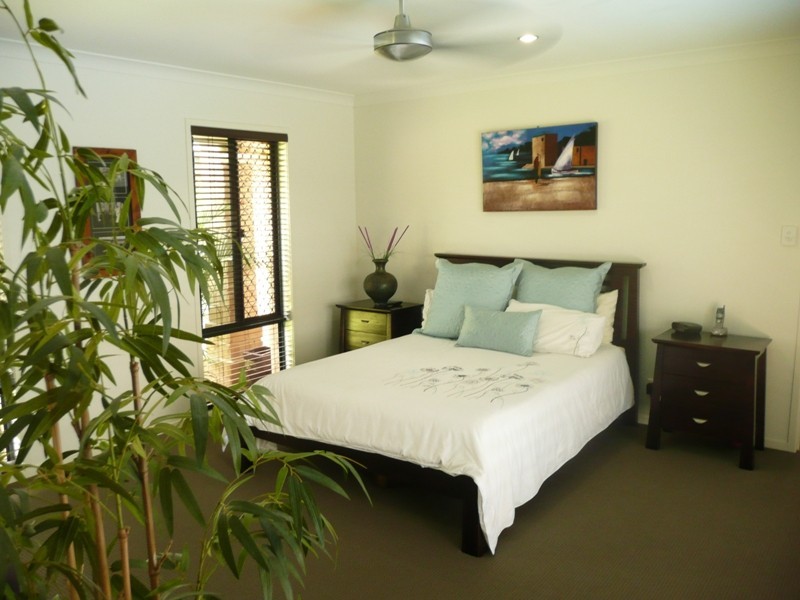 51 Falkirk Parade, Redland Bay QLD 4165