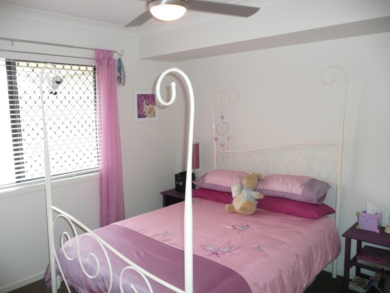 51 Falkirk Parade, Redland Bay QLD 4165