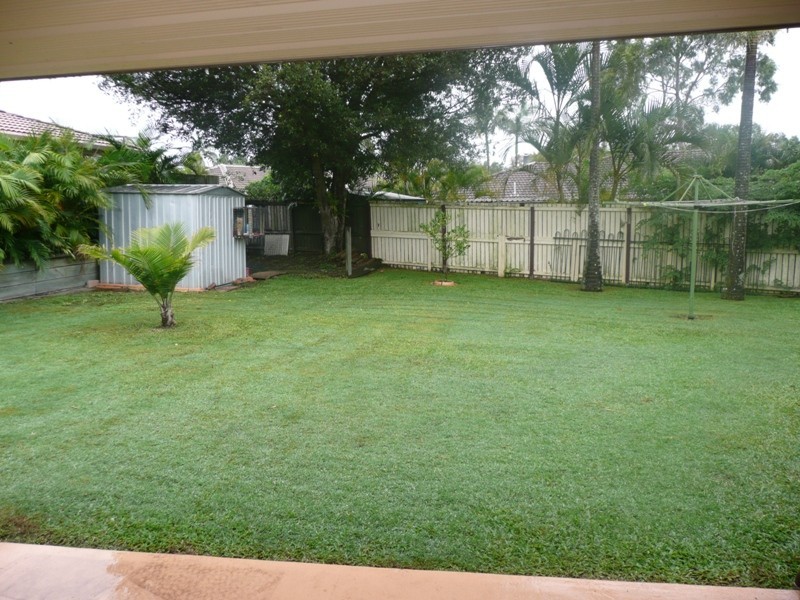 2 Muirhead Court, Victoria Point QLD 4165