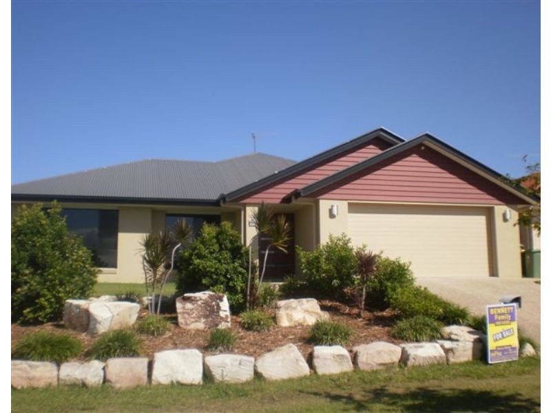 27 Ebony Crescent, Redland Bay QLD 4165