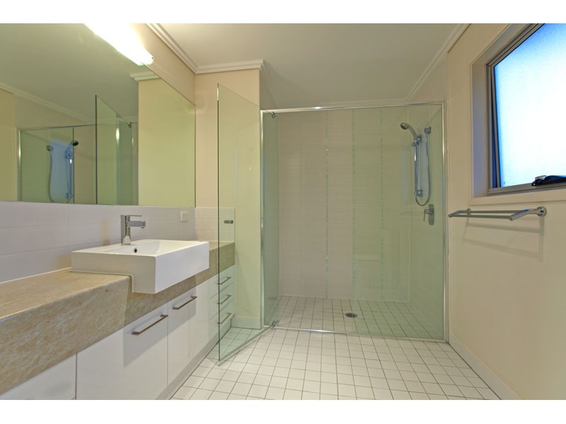 4/62 Island Street, Cleveland QLD 4163