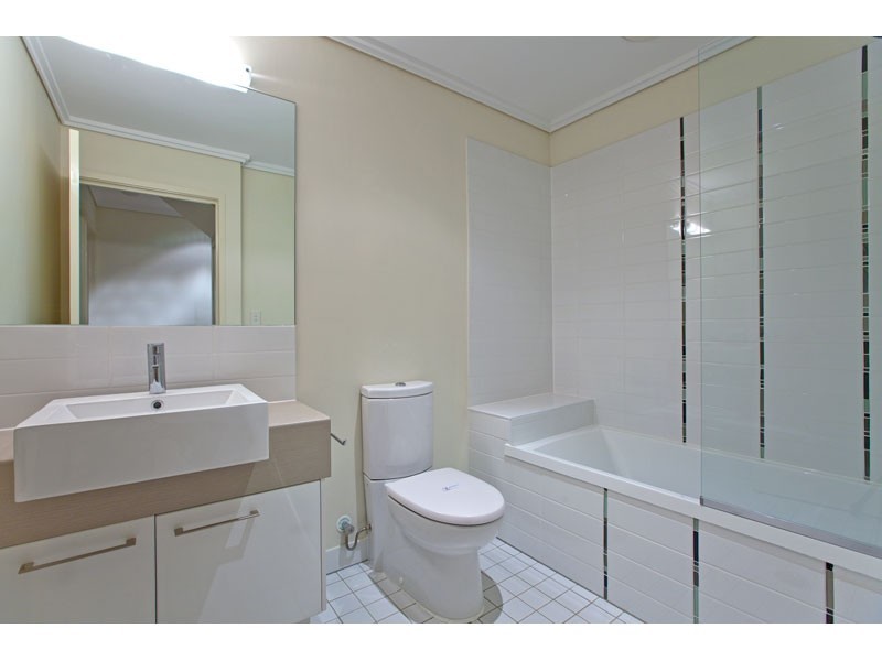 4/62 Island Street, Cleveland QLD 4163