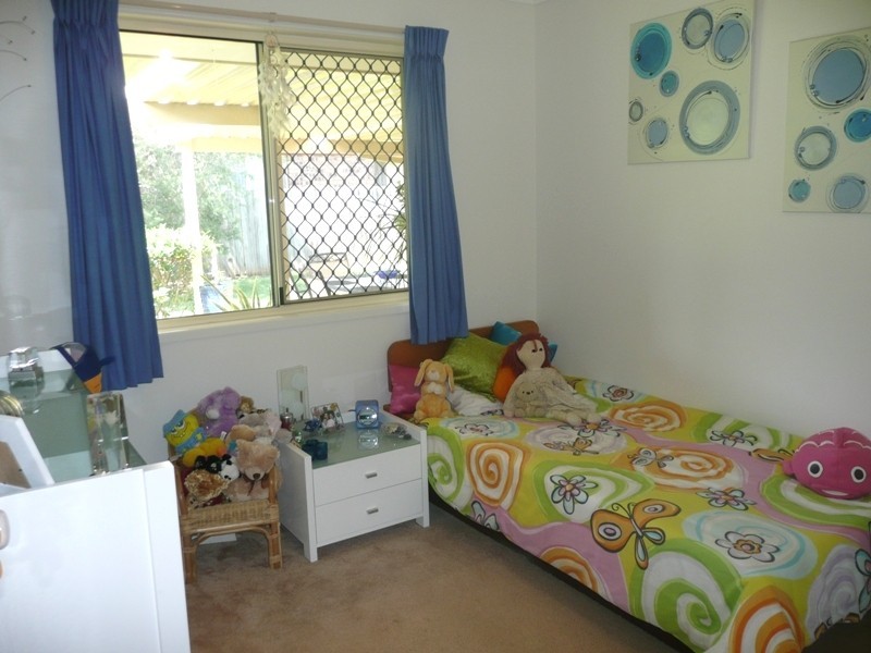 12 Warnick Street, Victoria Point QLD 4165