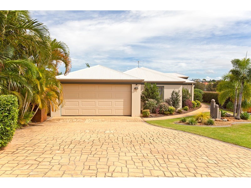14 Mathison Court, Redland Bay QLD 4165