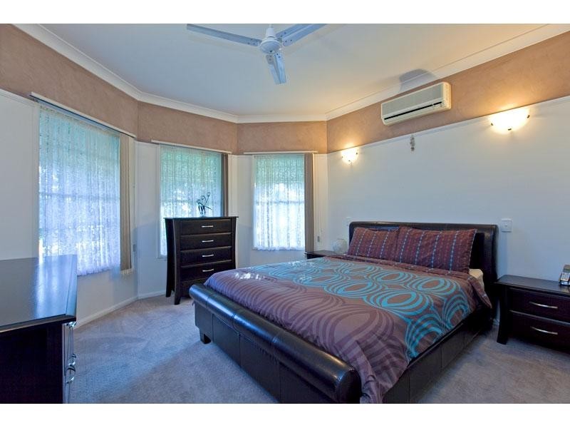 8 Estaway Court, Capalaba QLD 4157