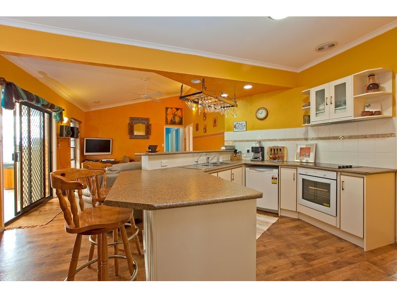 6 Cabernet Crescent, Thornlands QLD 4164