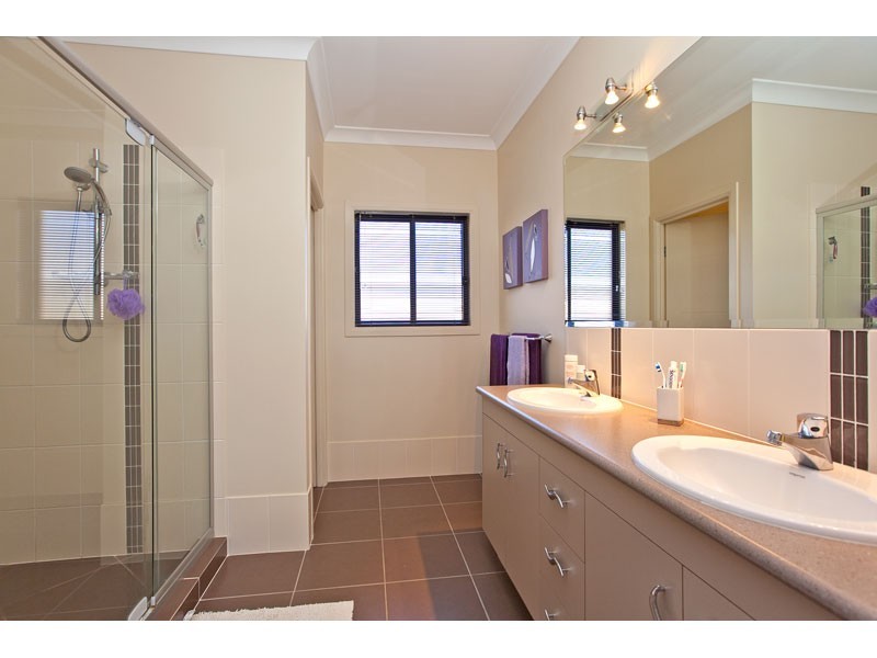 8 Settlers Circuit, Mount Cotton QLD 4165