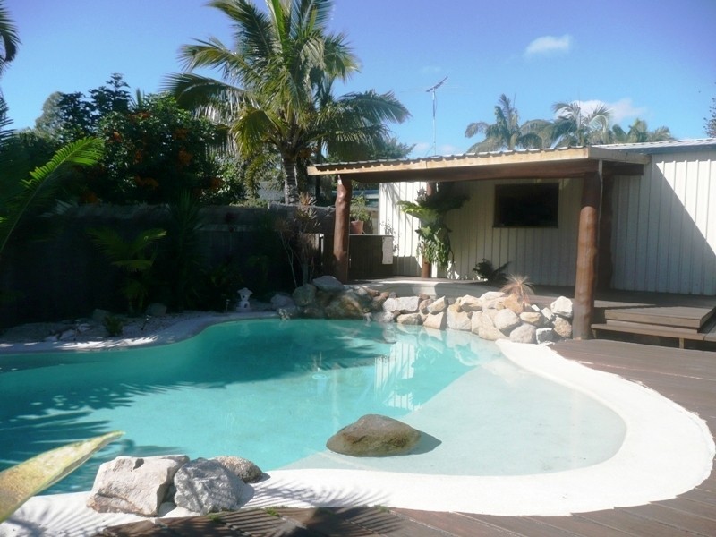 11 Sycamore Parade, Victoria Point QLD 4165