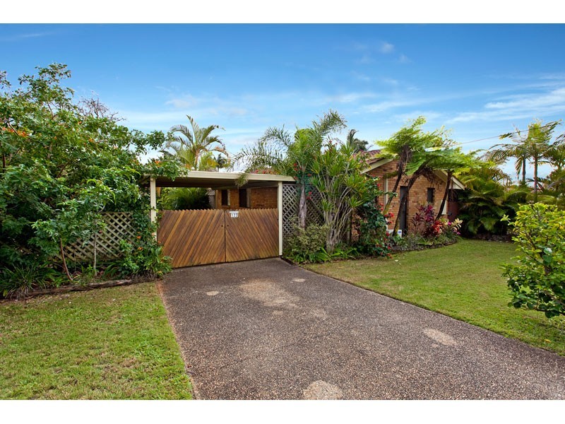122 Sycamore Parade, Victoria Point QLD 4165