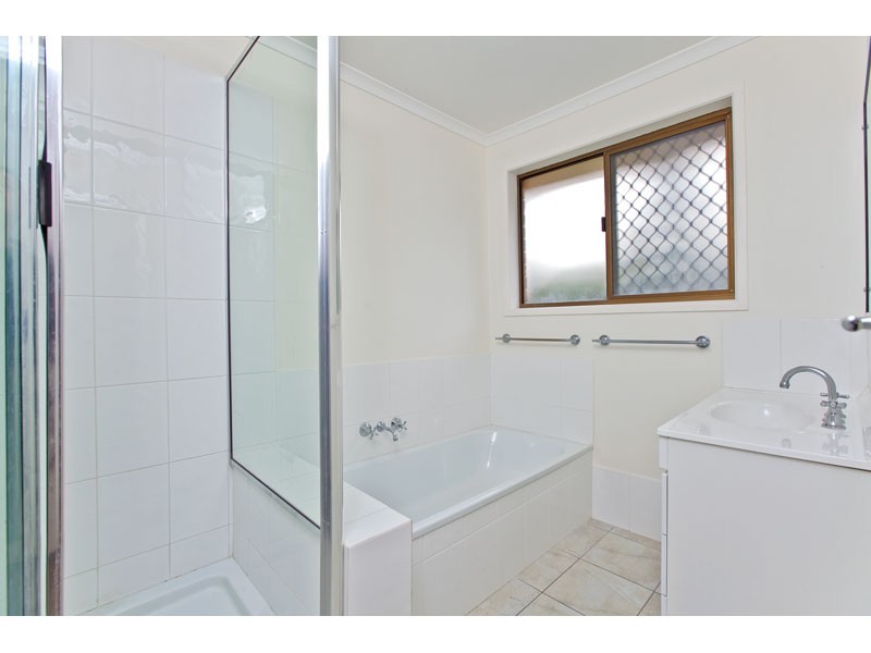 122 Sycamore Parade, Victoria Point QLD 4165